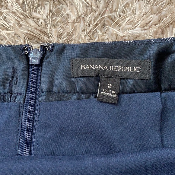 Banana Republic Skirt - Picture 3 of 9